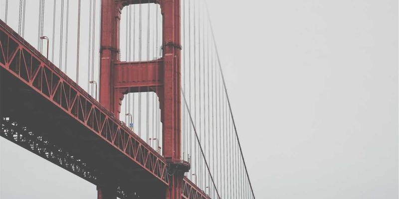 告别手动配置:基于Python与Ansible的网络自动化实战指南